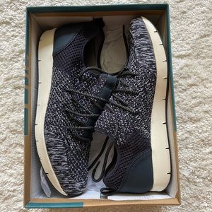 ❌SOLD❌ Off The Beaten Track Marine/Navy Blue Sneakers